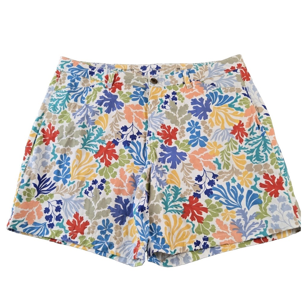 St John's Bay Women's Shorts Stretch High Rise 38" Waist, 7" Inseam, Size 18